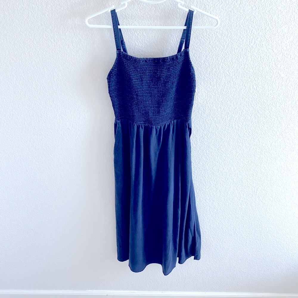 NWT- Old Navy Smocked Fit and Flare Cami Tencel Midi Dress Size XS